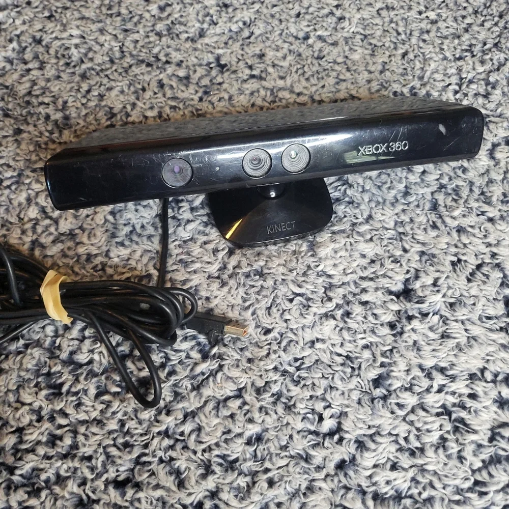 Microsoft Xbox 360 Kinect Sensor Bar Device - Black